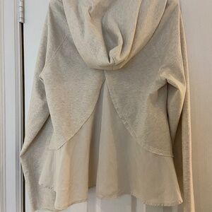 Lululemon cropped hooded sweatshirt with fancy back